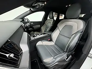 Used 2021 Volvo XC60 R-Design White - Interior and Exterior details 11