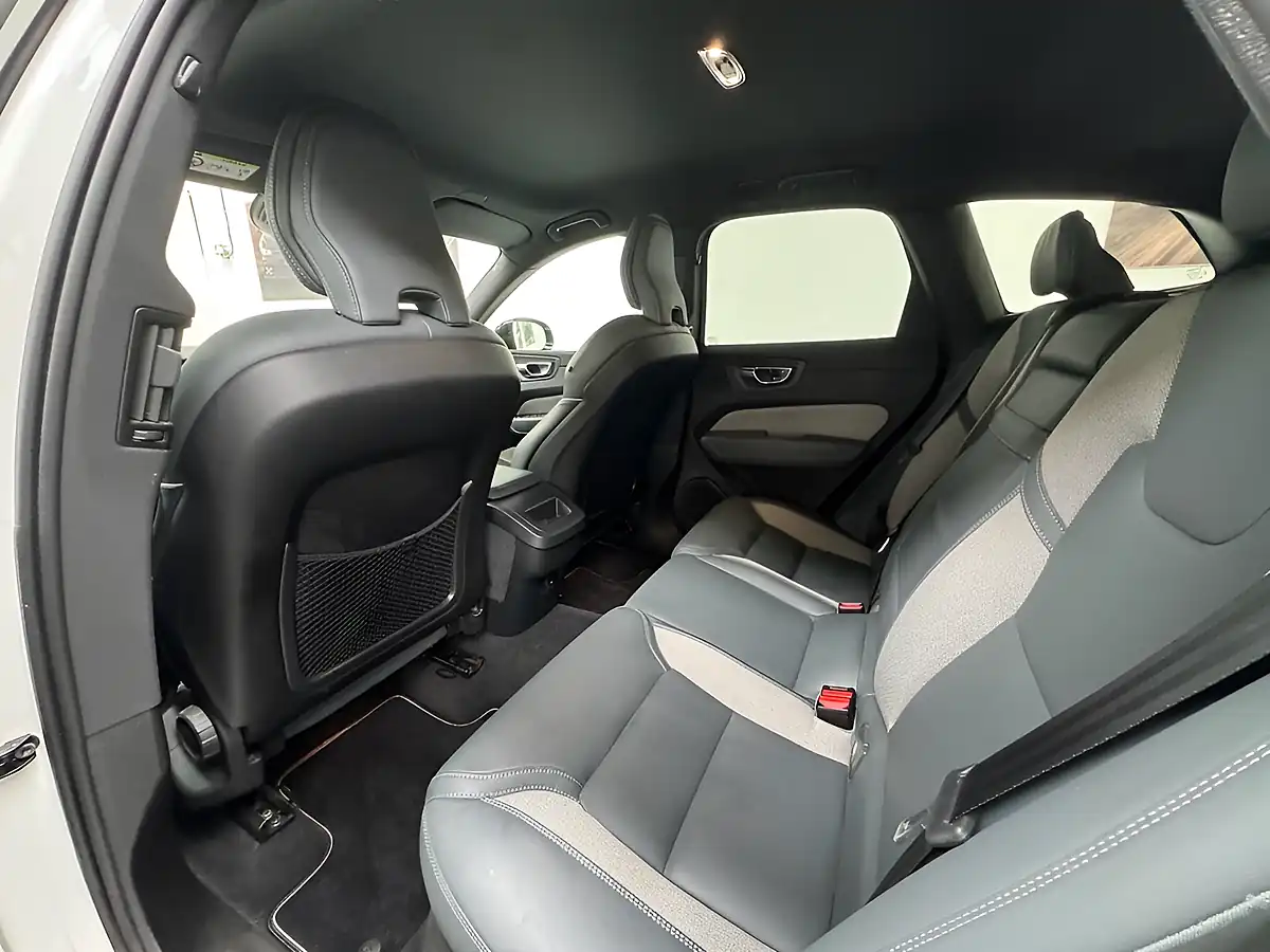 Used 2021 Volvo XC60 R-Design White - Interior and Exterior details 12