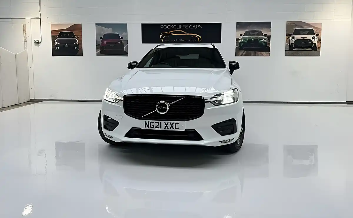 Used 2021 Volvo XC60 R-Design White - Interior and Exterior details 20
