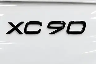 Used 2021 Volvo XC90 Ice White - Interior and Exterior details 10