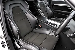 Used 2021 Volvo XC90 Ice White - Interior and Exterior details 12