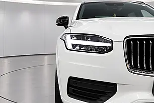 Used 2021 Volvo XC90 Ice White - Interior and Exterior details 2