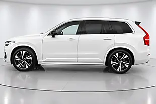 Used 2021 Volvo XC90 Ice White - Interior and Exterior details 5
