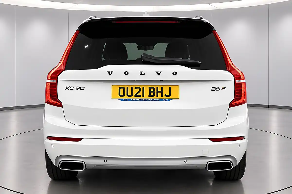 Used 2021 Volvo XC90 Ice White - Interior and Exterior details 7