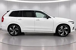 Used 2021 Volvo XC90 Ice White - Interior and Exterior details 8