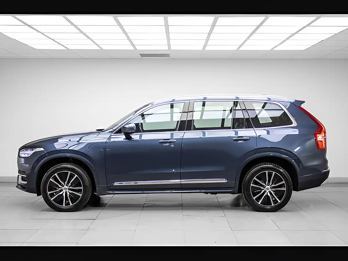 Used 2021 Volvo XC90 Inscription Expression Blue - Interior and Exterior details 2