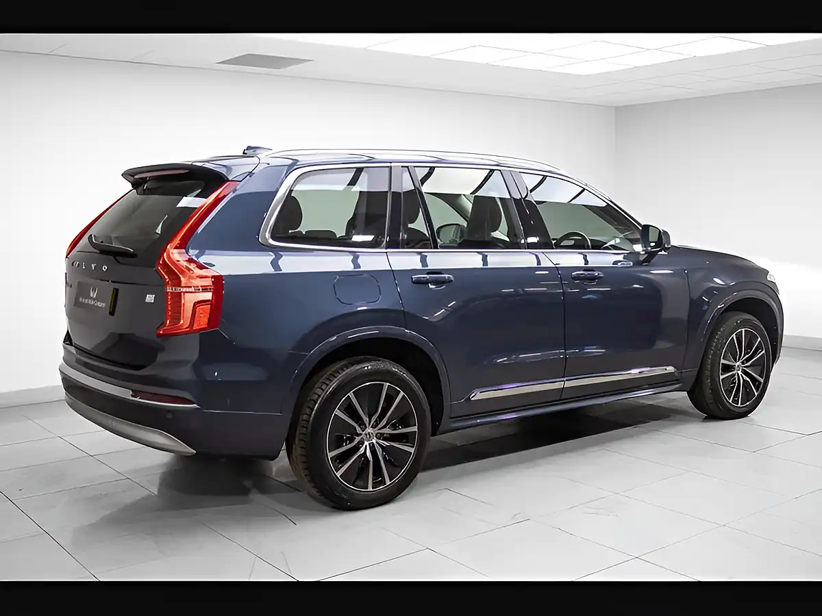 Used 2021 Volvo XC90 Inscription Expression Blue - Interior and Exterior details 5