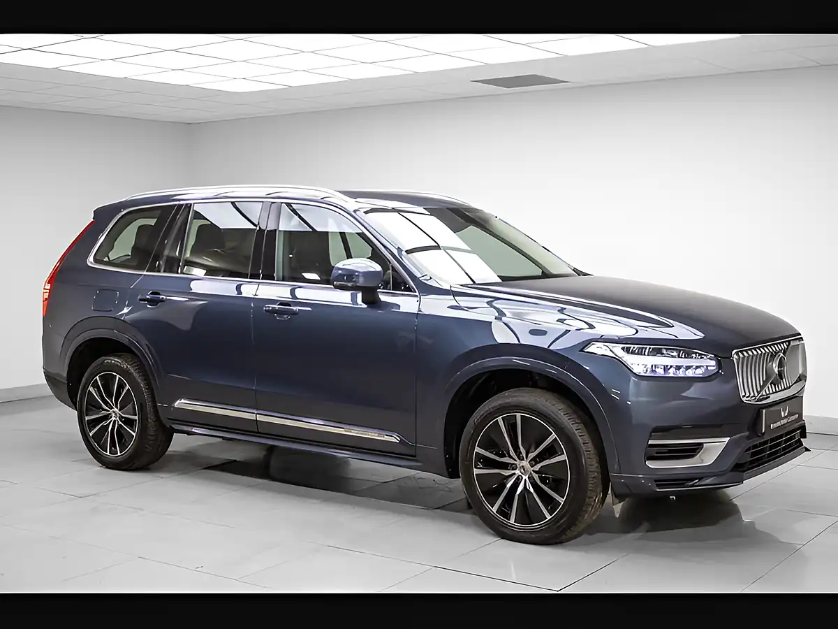 Used 2021 Volvo XC90 Inscription Expression Blue - Interior and Exterior details 7