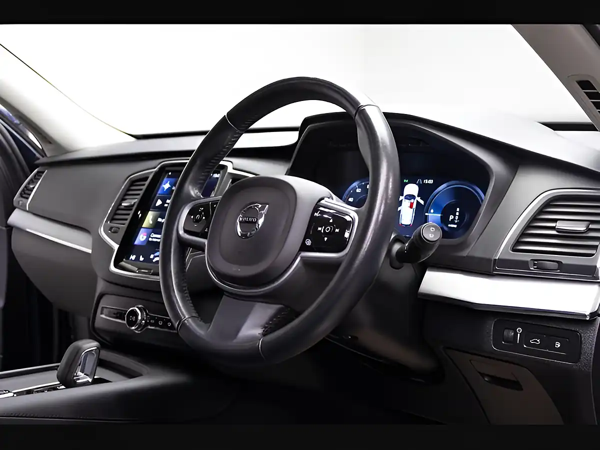 Used 2021 Volvo XC90 Inscription Expression Blue - Interior and Exterior details 8
