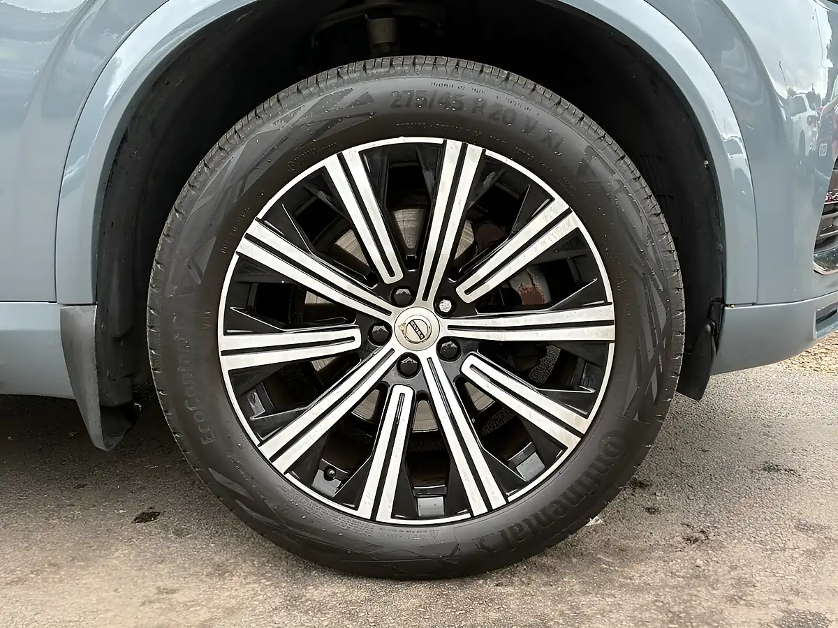 Used 2021 Volvo XC90 Inscription Grey - Interior and Exterior details 3