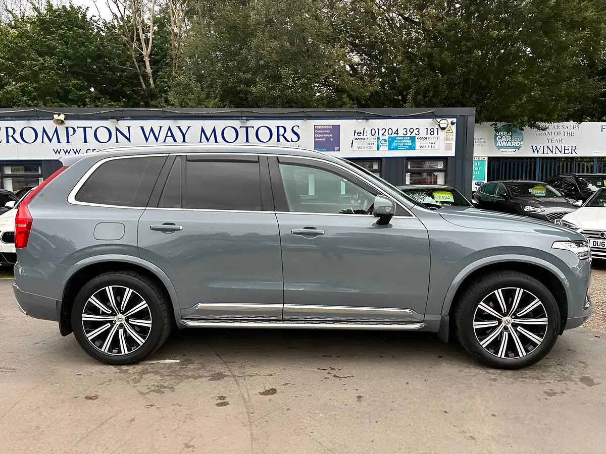 Used 2021 Volvo XC90 Inscription Grey - Interior and Exterior details 7