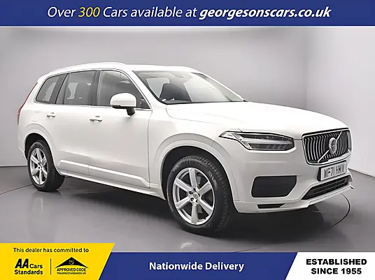 2021 Volvo XC90 Momentum B5 MHEV