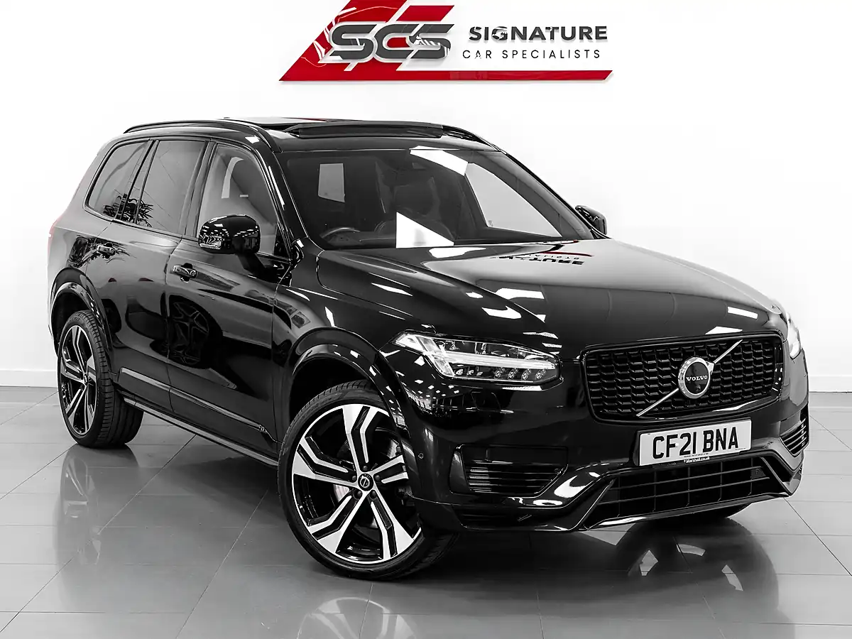 Used 2021 Volvo XC90 R-Design Black - Interior and Exterior details 4