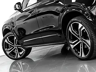 Used 2021 Volvo XC90 R-Design Black - Interior and Exterior details 7