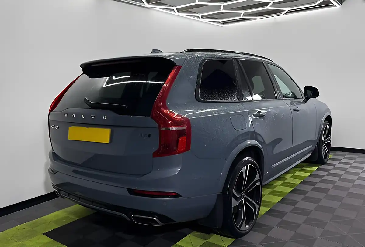 Used 2021 Volvo XC90 R-Design Grey - Interior and Exterior details 2