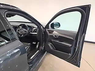 Used 2021 Volvo XC90 R-Design Pro Savile Grey - Interior and Exterior details 17