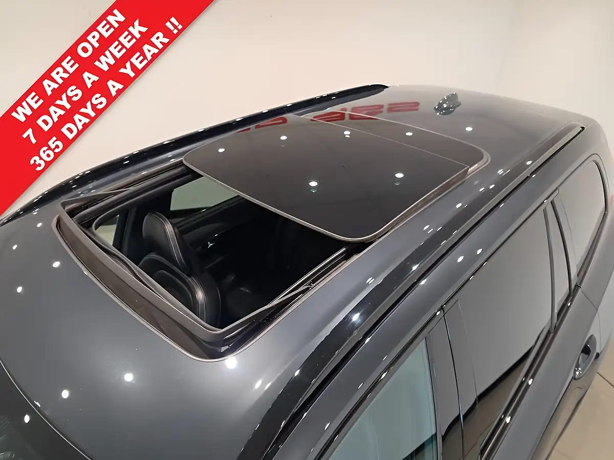 Used 2021 Volvo XC90 R-Design Pro Savile Grey - Interior and Exterior details 2