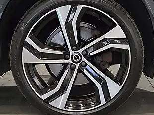 Used 2021 Volvo XC90 R-Design Pro Savile Grey - Interior and Exterior details 5