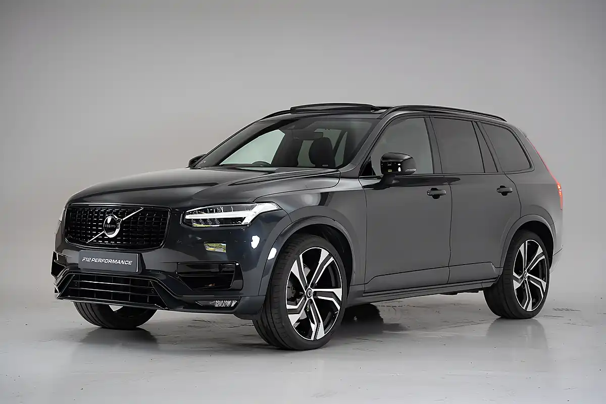 Used 2021 Volvo XC90 R-Design Pro Savile Grey - Interior and Exterior details 11