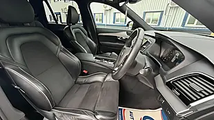 Used 2021 Volvo XC90 R-Design White - Interior and Exterior details 11