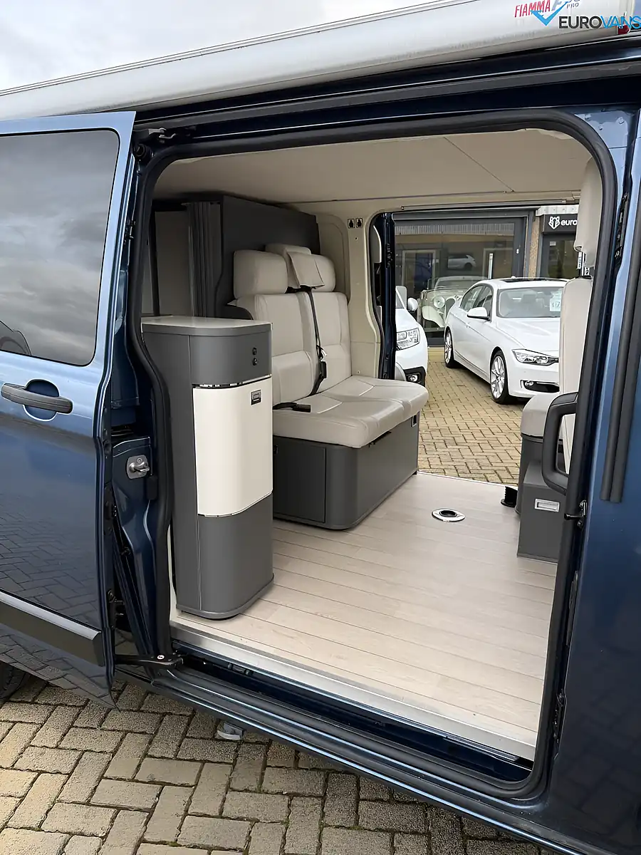 Used 2021 Westfalia Kelsey Blue - Interior and Exterior details 7