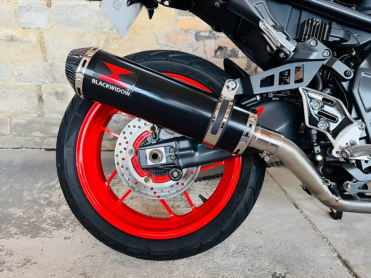 Used 2021 Yamaha MT-09 Abs Grey - Interior and Exterior details 10