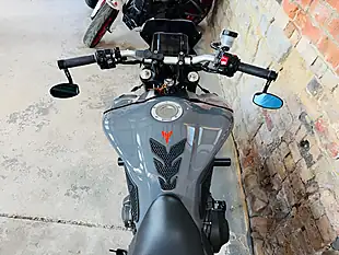 Used 2021 Yamaha MT-09 Abs Grey - Interior and Exterior details 20