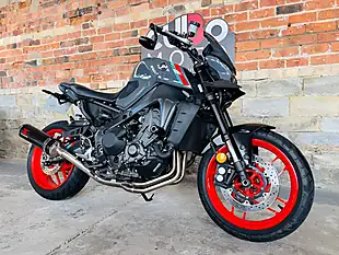 Used 2021 Yamaha MT-09 Abs Grey - Interior and Exterior details 3