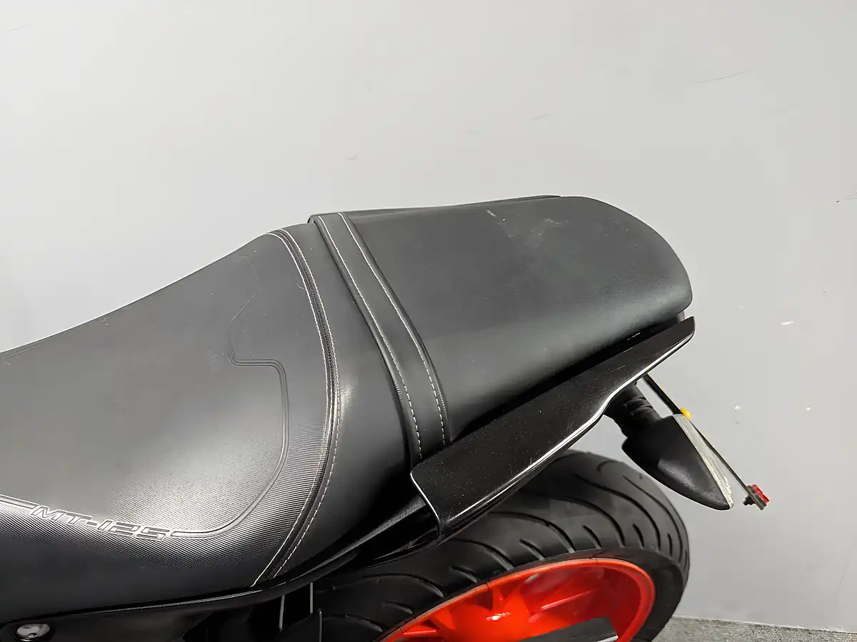 Used 2021 Yamaha Mt 125 Mtn 125-A Black - Interior and Exterior details 15