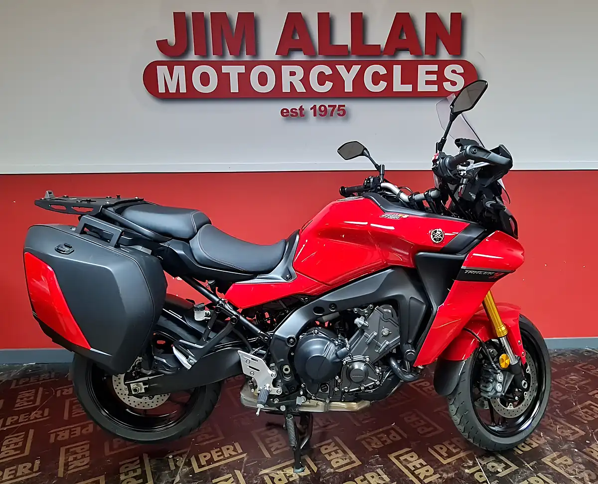 Used 2021 Yamaha Tracer 9 GT Red - Front View