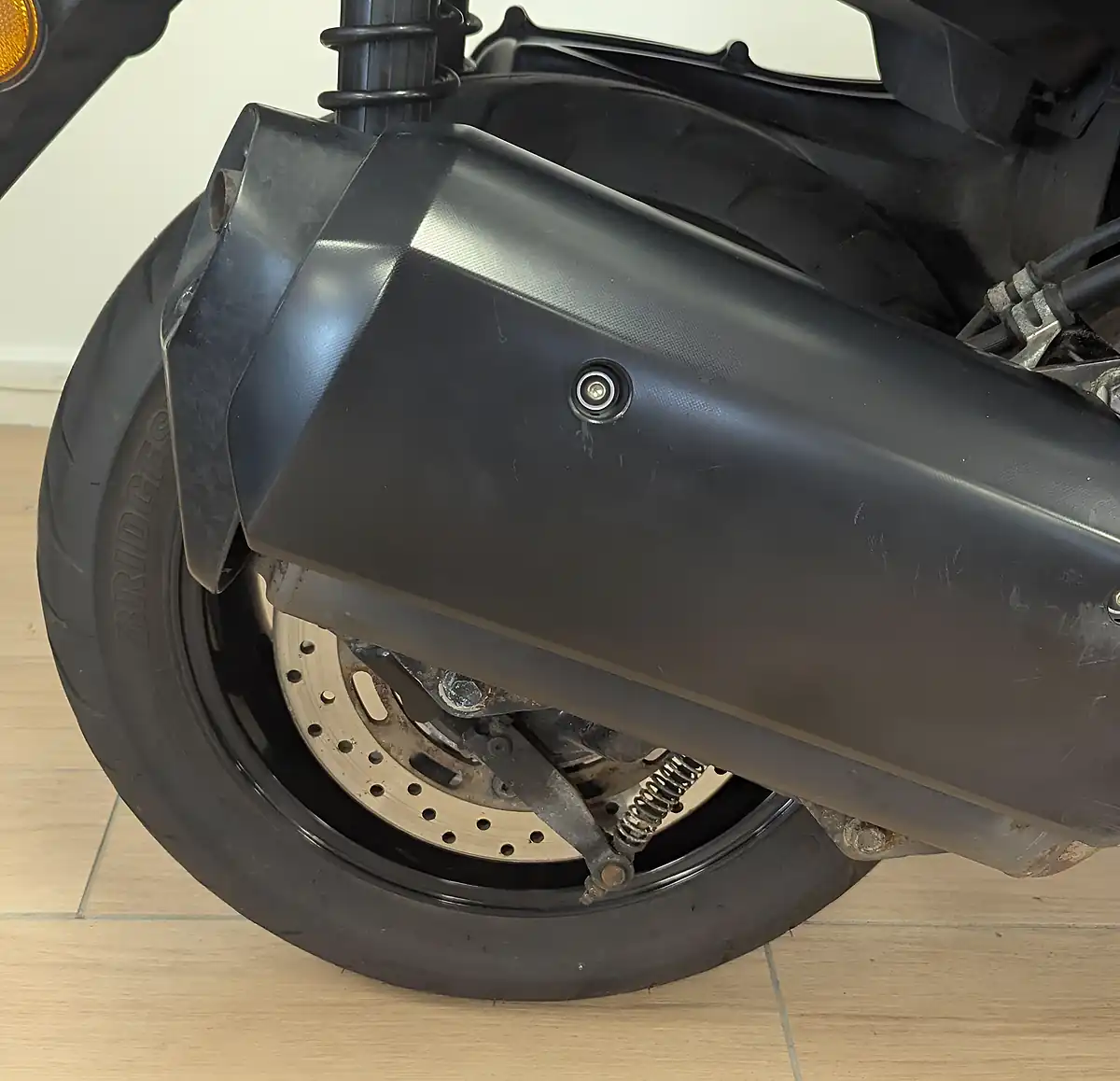 Used 2021 Yamaha Tricity 300 Cvt V-Belt Grey - Interior and Exterior details 13