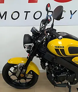 Used 2021 Yamaha XSR125 Yellow - Interior and Exterior details 14
