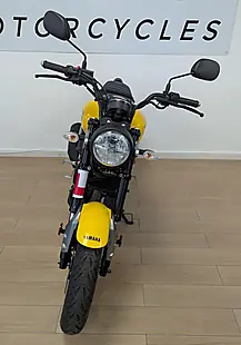 Used 2021 Yamaha XSR125 Yellow - Interior and Exterior details 3