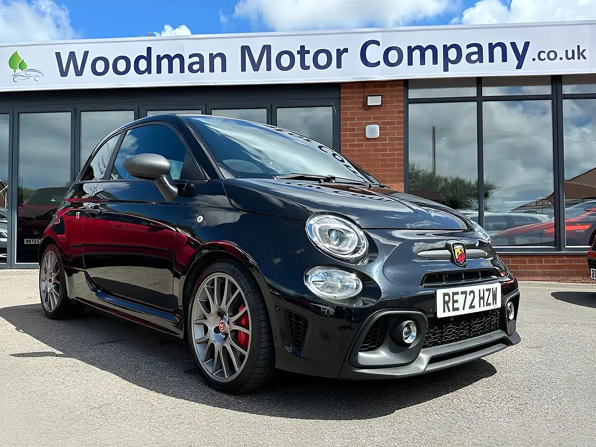 Used 2022 Abarth 695c Turismo Black - Interior and Exterior details 14
