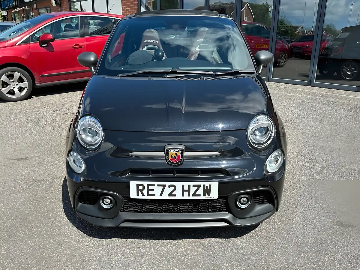 Used 2022 Abarth 695c Turismo Black - Interior and Exterior details 2