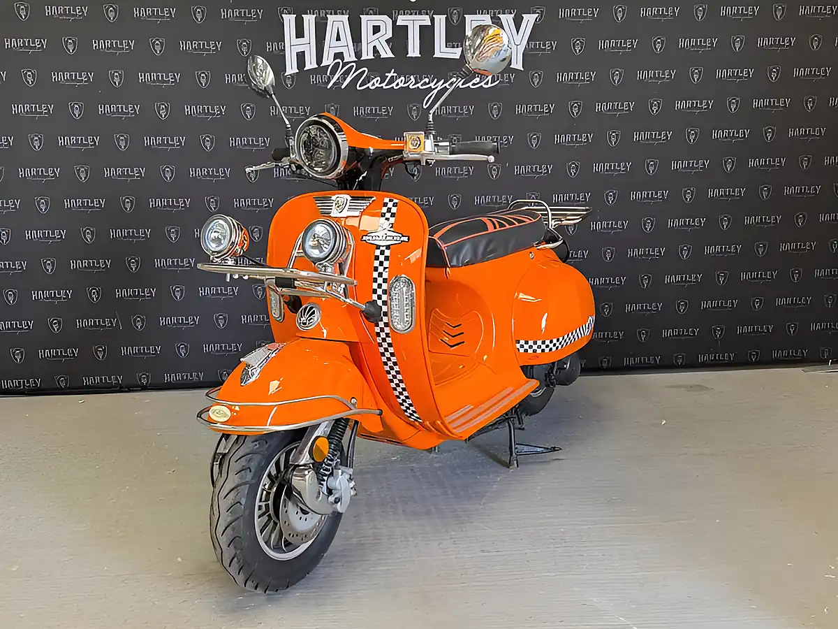 Used 2022 Ajs Modena Retro Orange - Interior and Exterior details 2