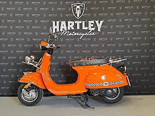 Used 2022 Ajs Modena Retro Orange - Interior and Exterior details 3