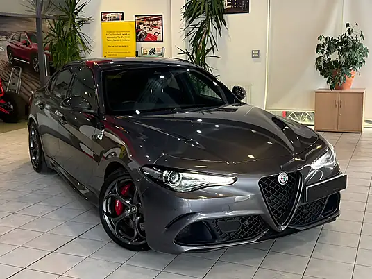 2022 Alfa Romeo Giulia Quadrifoglio 2.9 V6