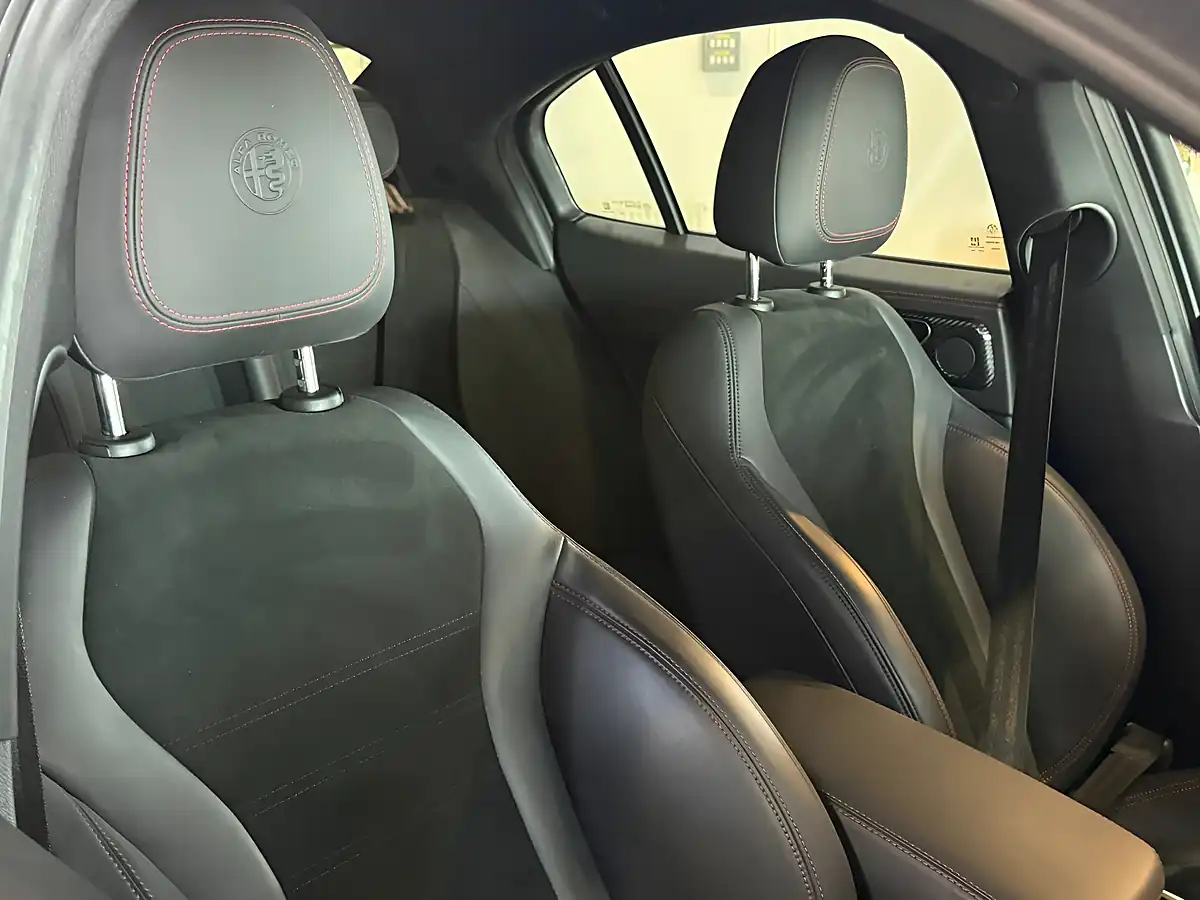 Used 2022 Alfa Romeo Giulia Quadrifoglio Grey - Interior and Exterior details 13