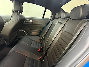 Used 2022 Alfa Romeo Giulia Veloce Blue - Interior and Exterior details 12