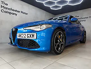 Used 2022 Alfa Romeo Giulia Veloce Blue - Interior and Exterior details 20
