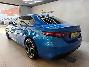 Used 2022 Alfa Romeo Giulia Veloce Blue - Interior and Exterior details 3