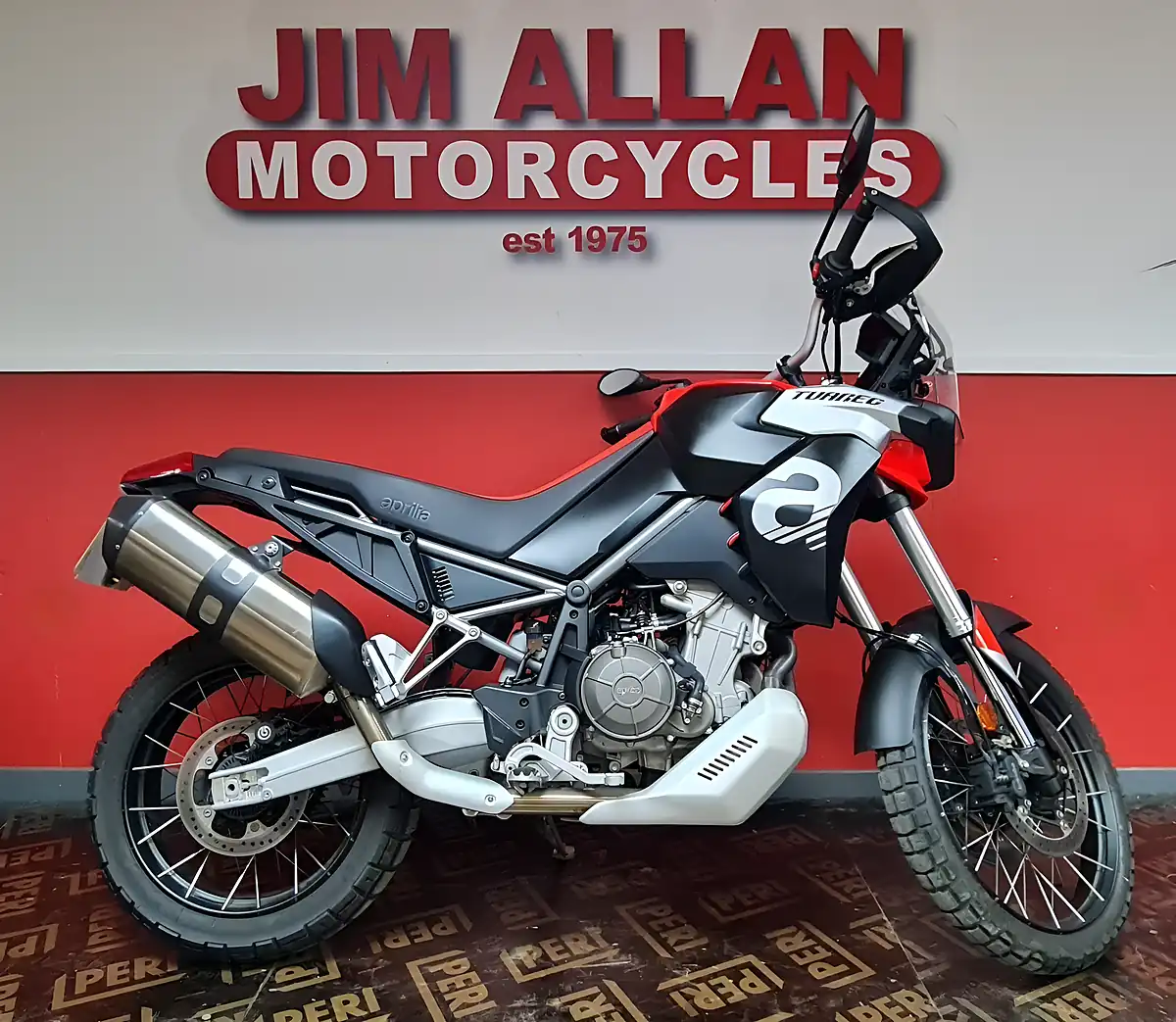 Used 2022 Aprilia Tuareg 660 Red - Front View