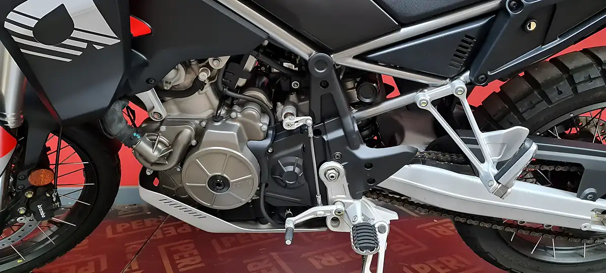 Used 2022 Aprilia Tuareg 660 Red - Interior and Exterior details 4