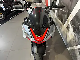 Used 2022 Aprilia Tuono 660 Silver Aluminium Metallic - Interior and Exterior details 10