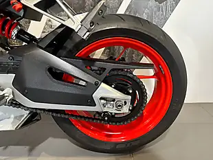 Used 2022 Aprilia Tuono 660 Silver Aluminium Metallic - Interior and Exterior details 20