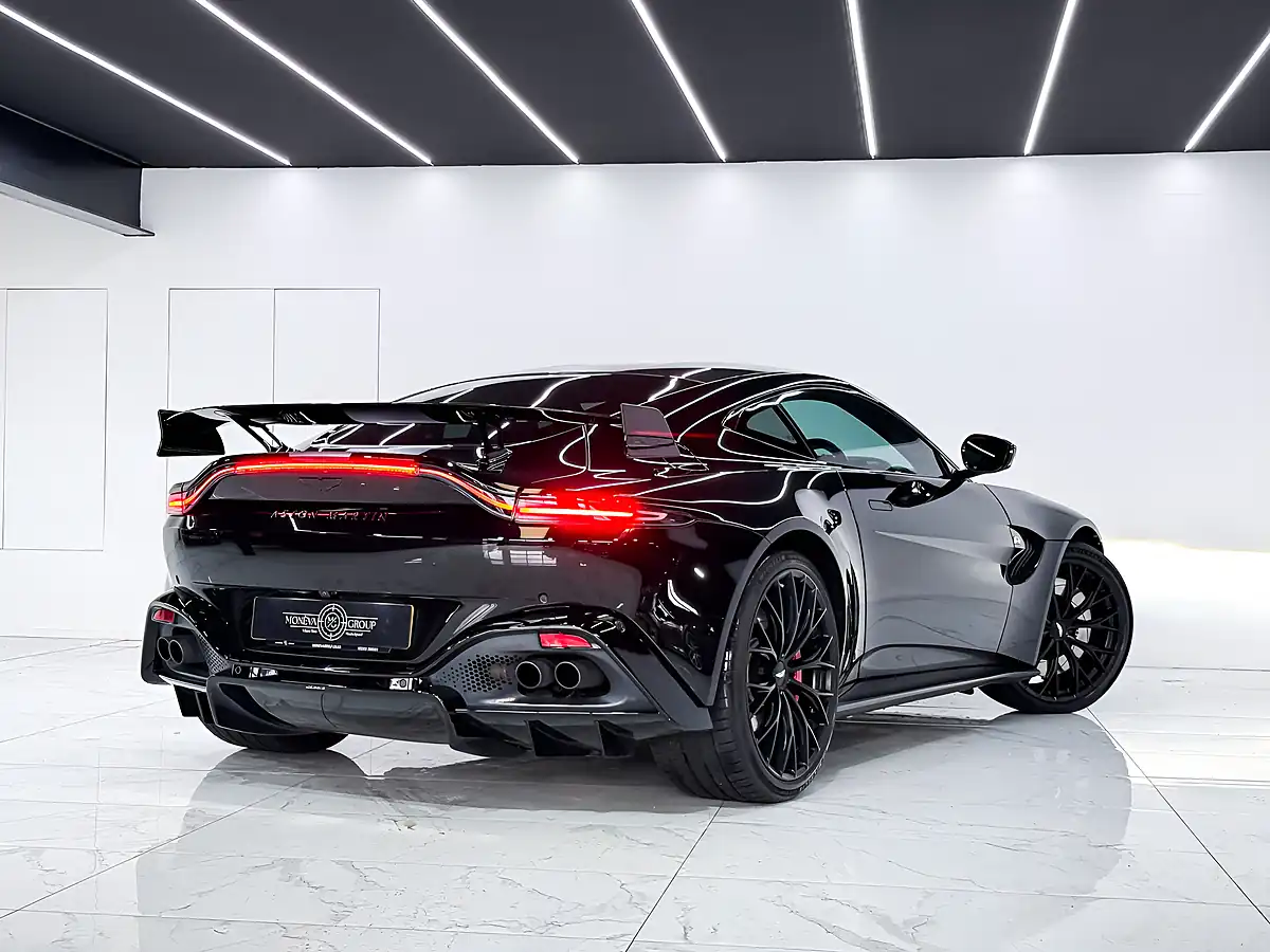 Used 2022 Aston Martin Vantage F1 Edition Black - Interior and Exterior details 6