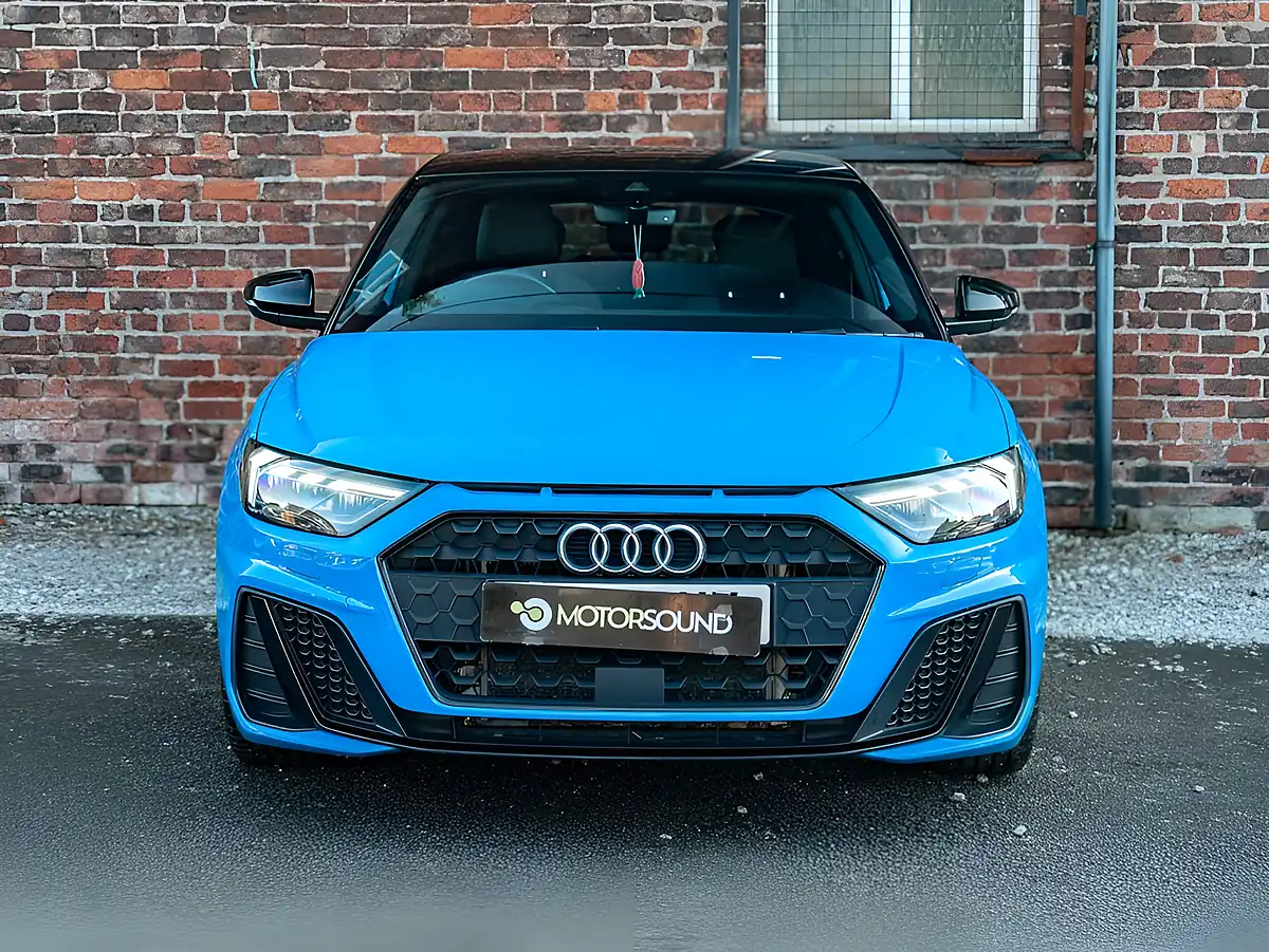 Used 2022 Audi A1 Black Edition Blue - Interior and Exterior details 7
