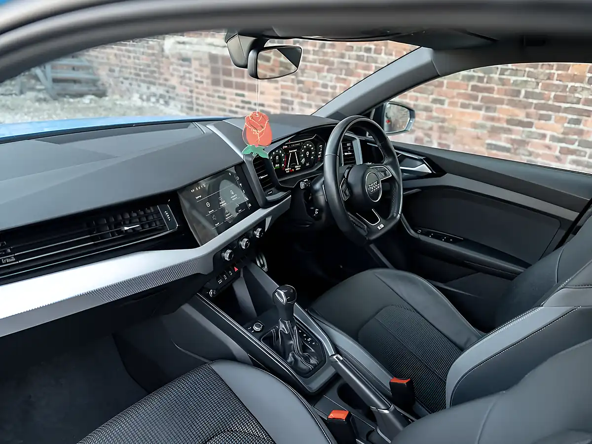 Used 2022 Audi A1 Black Edition Blue - Interior and Exterior details 8