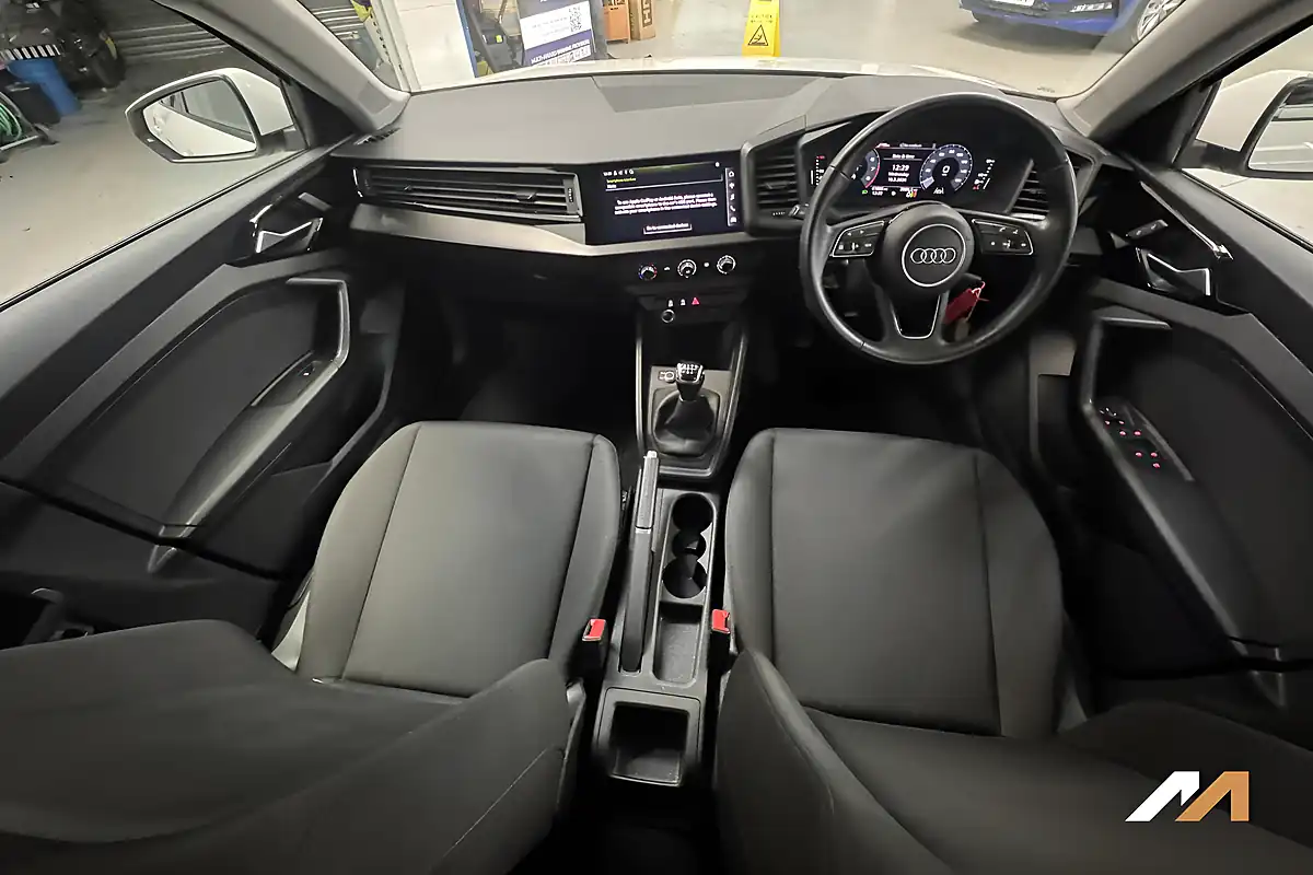 Used 2022 Audi A1 Technik White - Interior and Exterior details 3